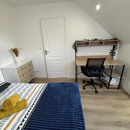 In Near Le Mans Circuit Apartmán
